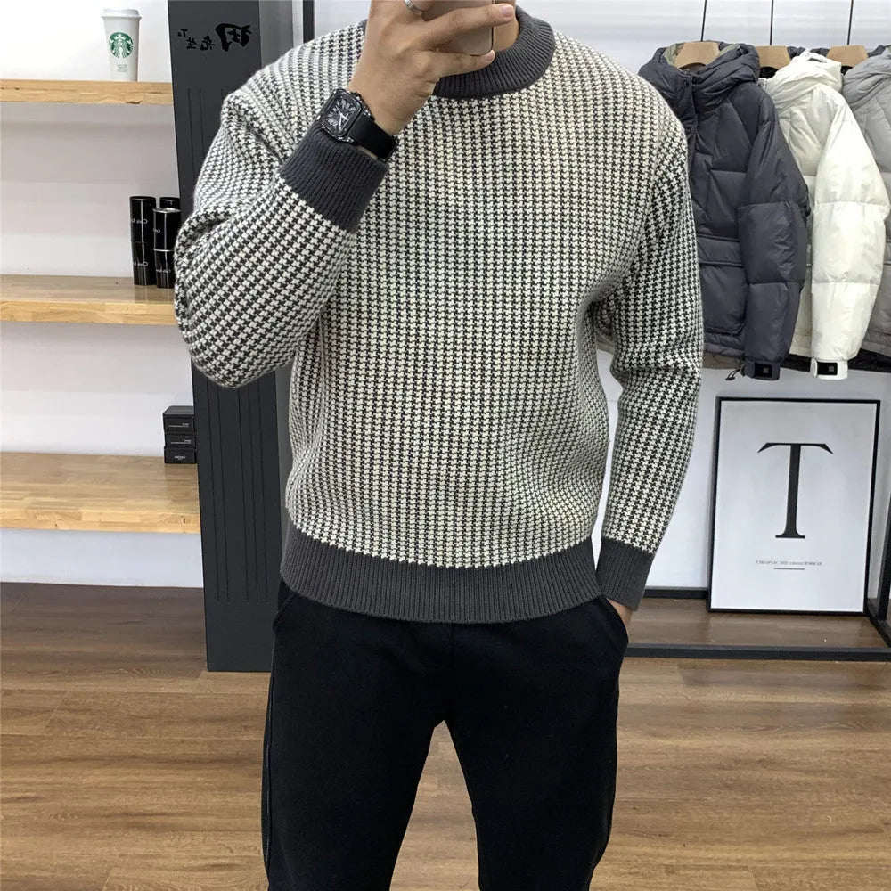 Round Neck Old Money Thick Plaid Sweater | Slim Fit - Dolce Elegante